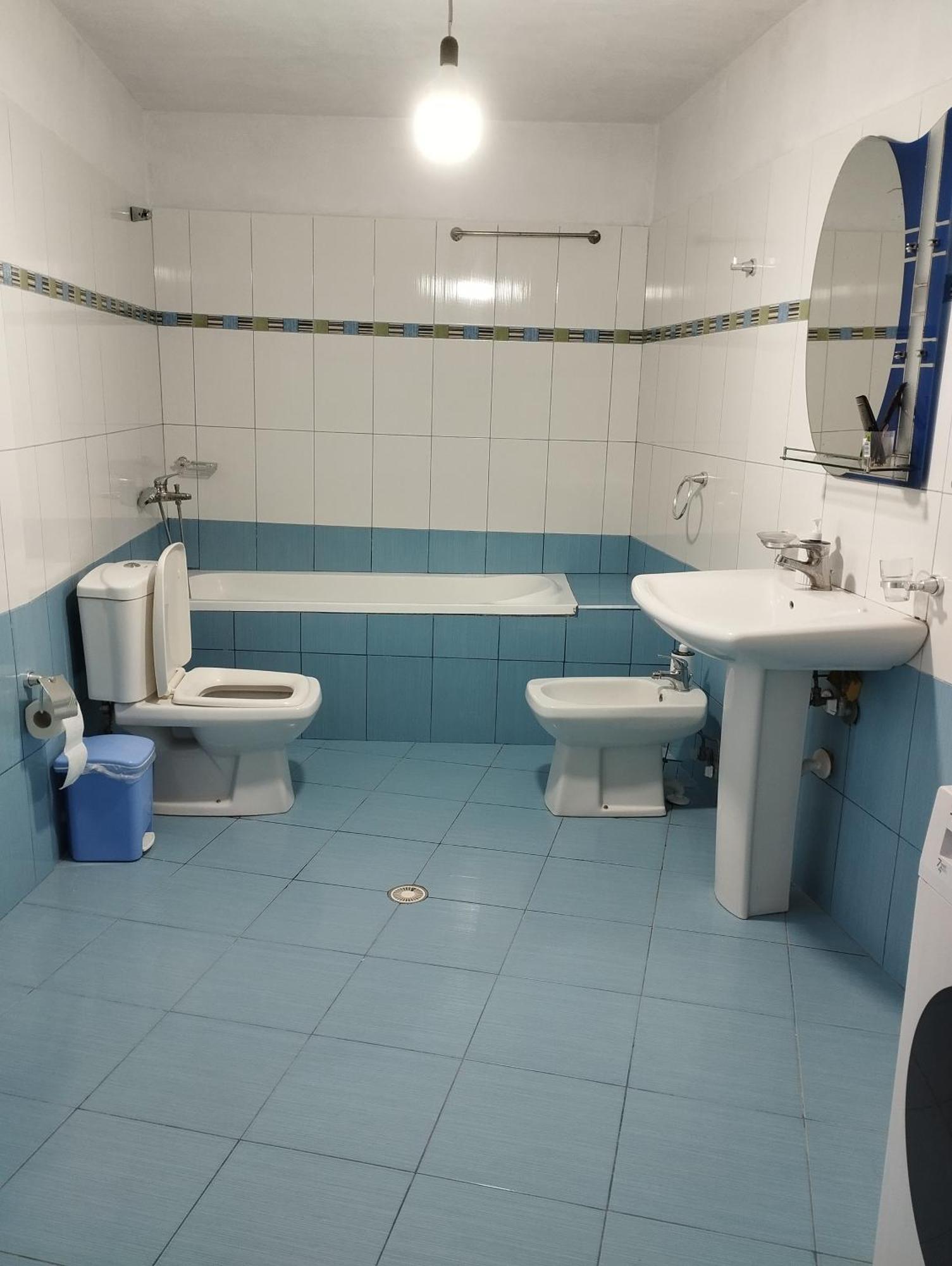 Rondo Guesthouse Gjirokaster Luaran gambar